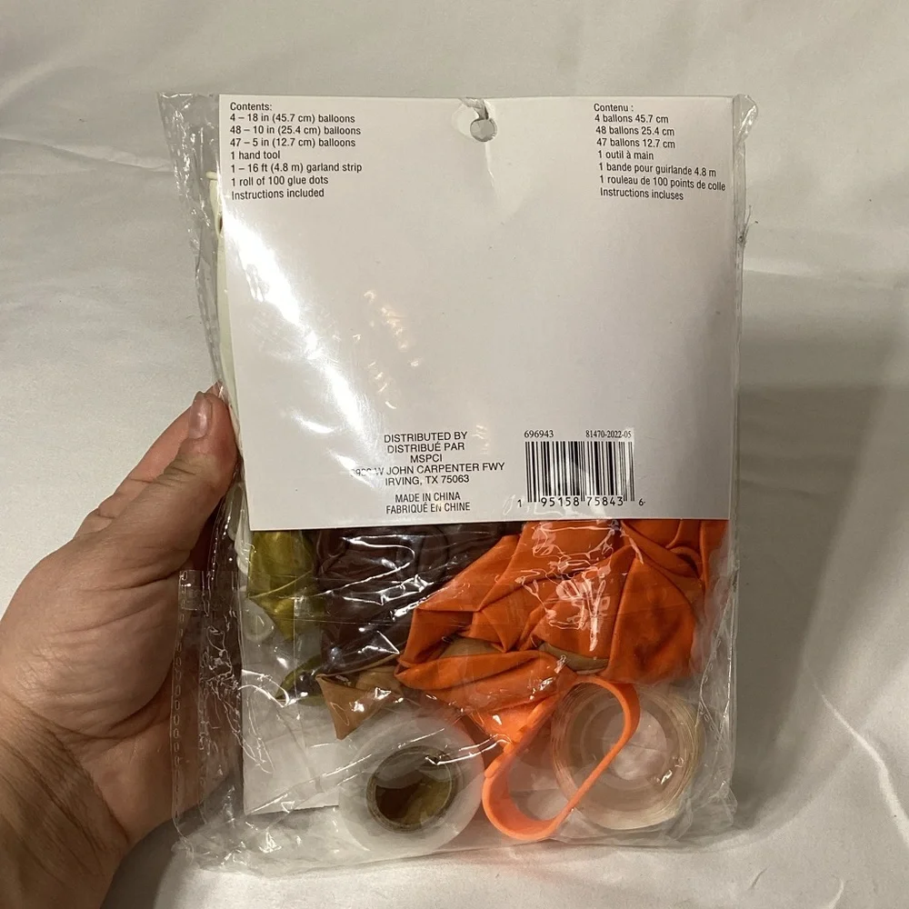 Celebrate It Thanksgiving Balloon Garland
